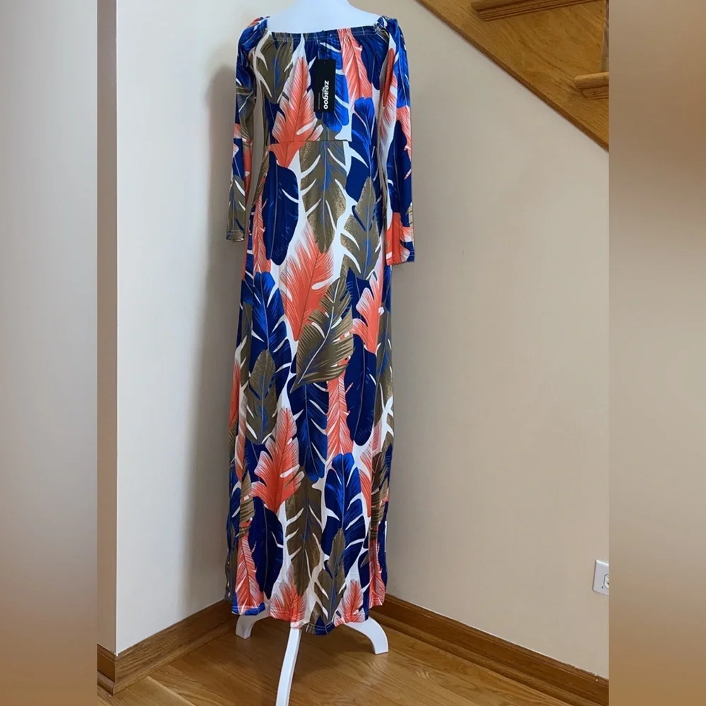 Women’s Beach Casual Dress Size Medium Floral Leaves Vibrant Color 2 Front Slits